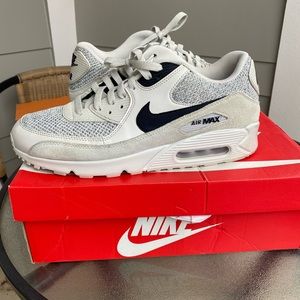 AirMax 90s ‘ light bone’